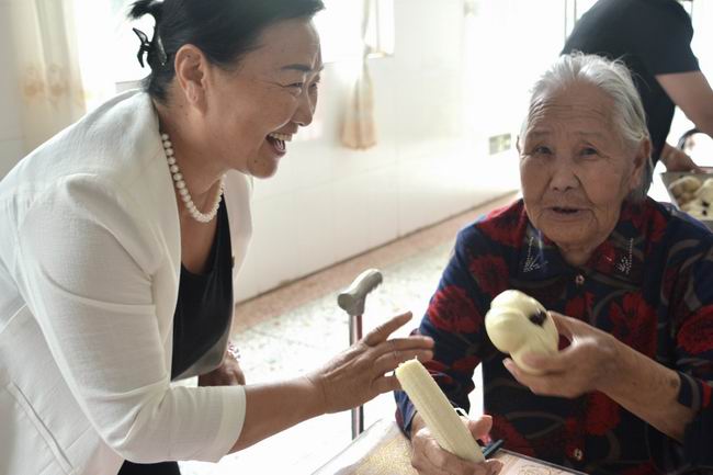 1538210937917901.jpg 233259j53a3f31xf35xf45.jpg