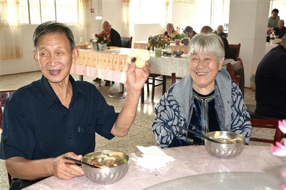 1538210943811780.jpg 1a9a9da7-a14d-44df-8892-3f5deb810165.jpg